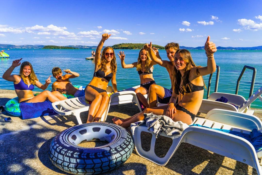 Camping Village Punta Navaccia تورو سول تراسيمينو المظهر الخارجي الصورة