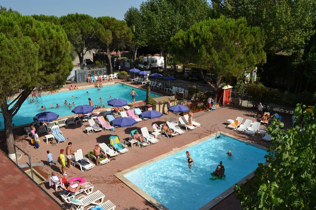 Camping Village Punta Navaccia تورو سول تراسيمينو المظهر الخارجي الصورة